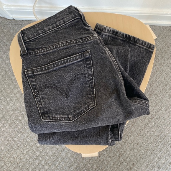 Levi’s 501 Jeans - Picture 4 of 9